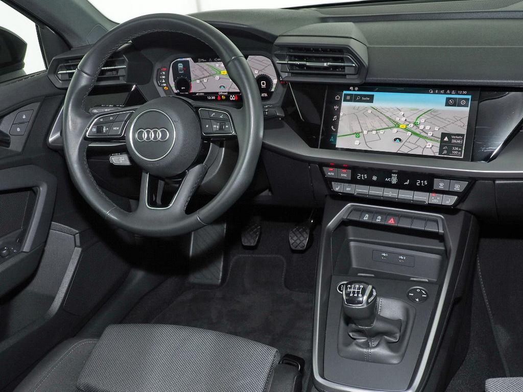 Audi A3 Limo. 30 TFSI advanced Virtual/Navi/PDC/17` 