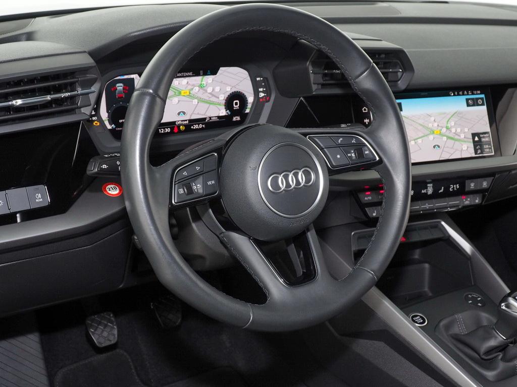 Audi A3 Limo. 30 TFSI advanced Virtual/Navi/PDC/17` 