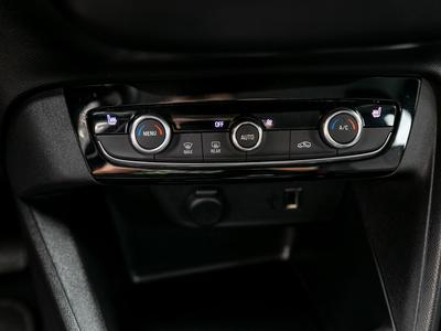 Opel Corsa F Edition -Navi-digitales Cockpit-LED-Apple CarPla 