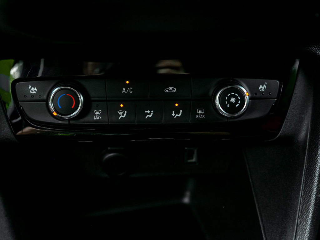 Opel Corsa F GS Line -digitales Cockpit-LED-Apple CarPlay-And 