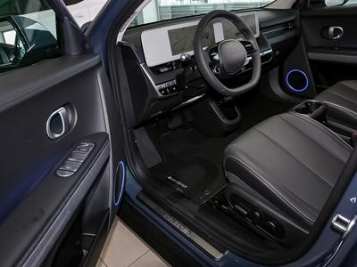 Hyundai Ioniq 5 Allrad mit  Navi und  Leder dazu digitales Cockp 