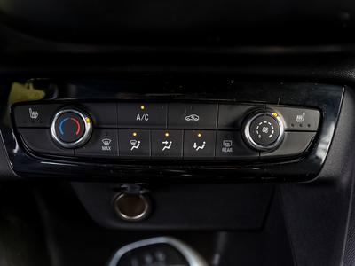 Opel Corsa SHZ+LenkradHZG, Klimaanlage, PDC hinten, Lichtsens 