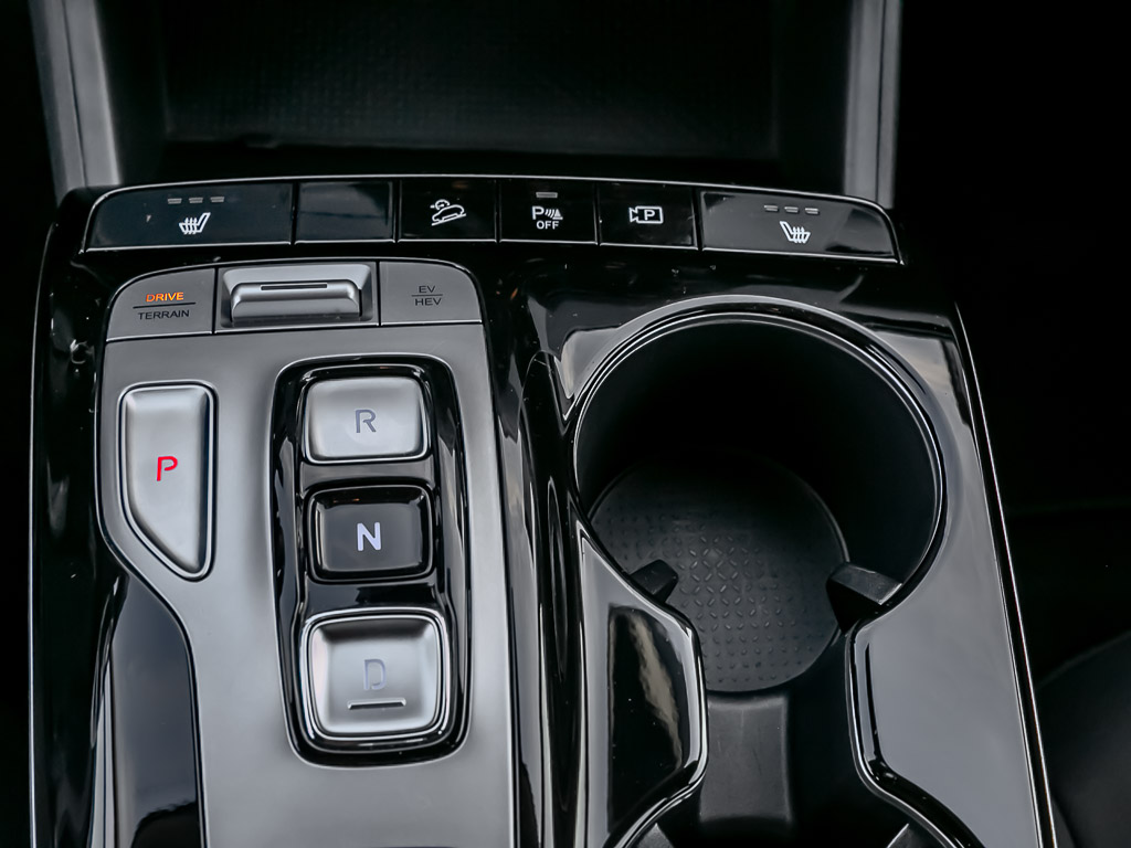 Hyundai Tucson Plug-In Hybrid Basis -digitales Cockpit-Apple CarP 