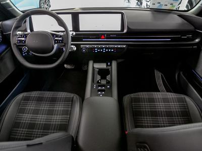 Hyundai Ioniq 6 Elektro 4WD 77 First Edition - Navi-Memory Sitze 