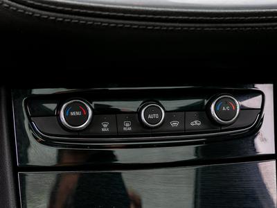 Opel Grandland Opel 2020 -Panorama-Navi-LED-Kurvenlicht-Apple Car 