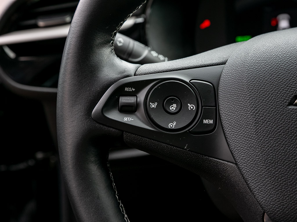 Opel Corsa F Edition -Navi-digitales Cockpit-LED-Apple CarPla 