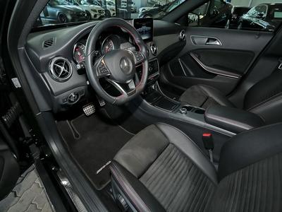 Mercedes-Benz GLA 250 4M AMG Pano+Sitzhz+LED+Navi+Spiegelp.+18 