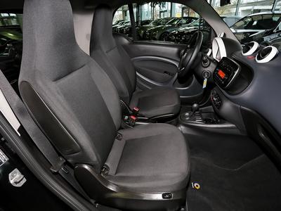 Smart ForTwo EQ Tempomat+Sitzhz+Sidebags+Cool&Audiopkt 