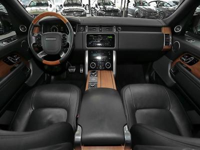 Land Rover Range Rover 4.4 SDV8 AHK+Pano+Standhzg+Einparkh 