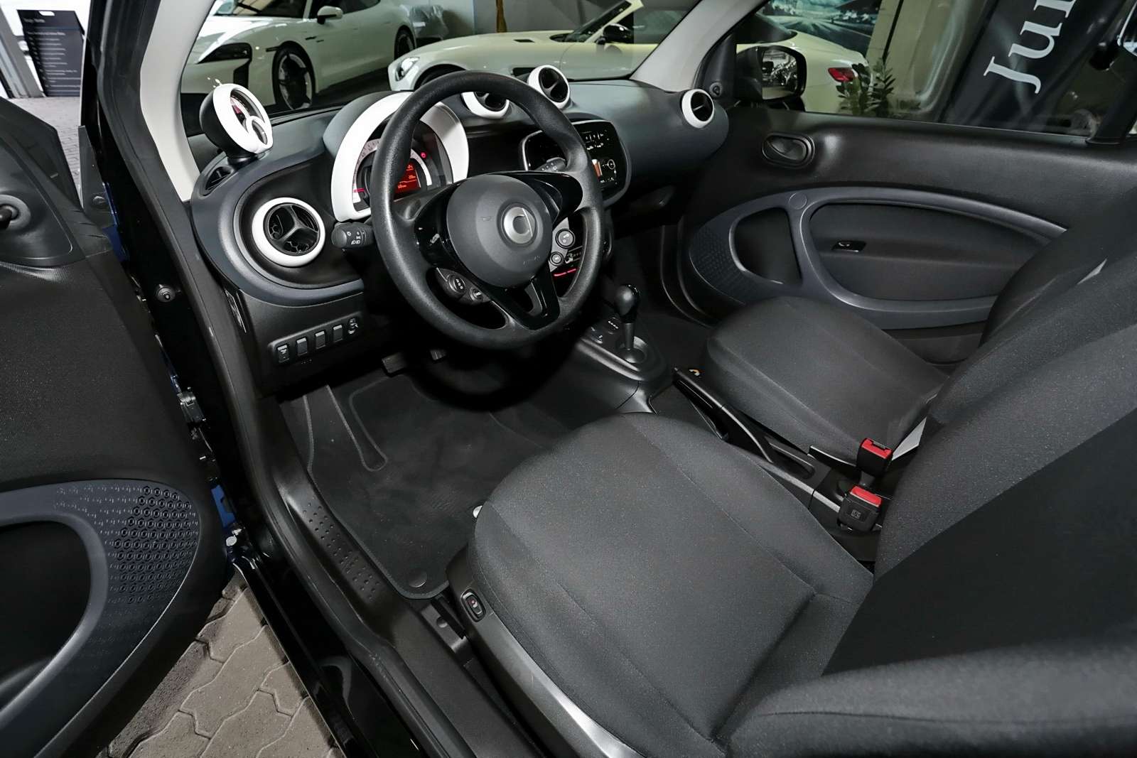 Smart ForTwo EQ Sidebags+Sitzheizung+Tempomat+Cool+ 