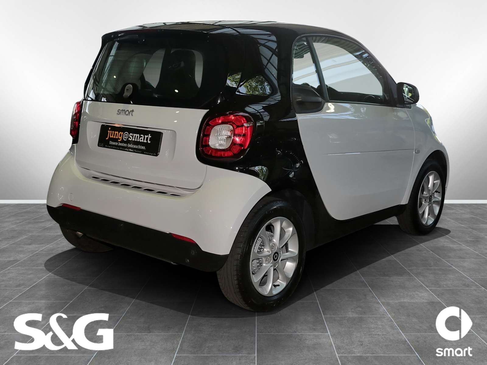 Smart ForTwo 52 kW passion Pano+15+Sitzhzg. 