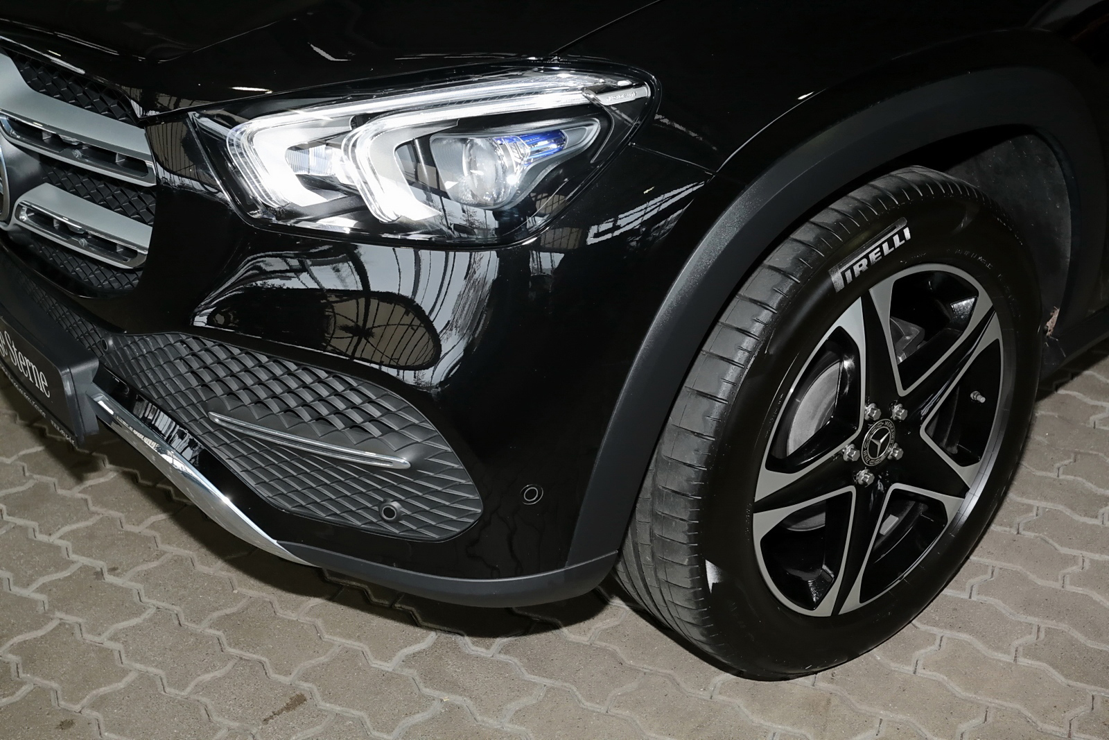 Mercedes-Benz GLE 400 d 4M AHK+360°+Lenkradhz+Pano+Sitzklima 