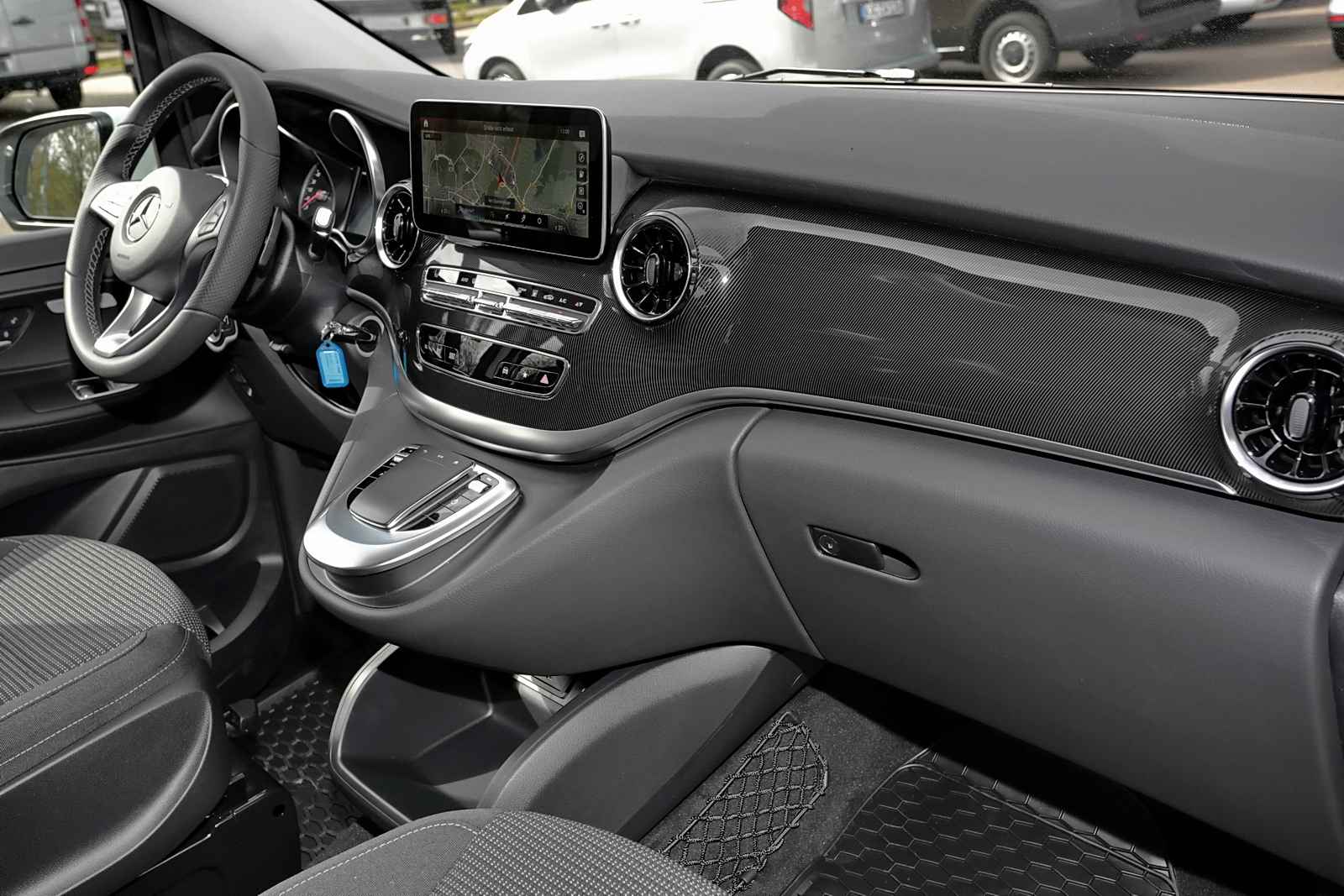 Mercedes-Benz EQV 300 Lang Airmatic+3.Sitzreihe+Navi+Parktroni 