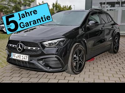 Mercedes-Benz GLA 200 AMG Night+MBUX+360°+M-LED+Pano+AHK+Distr 