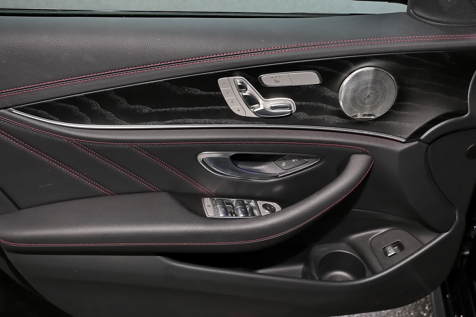 Mercedes-Benz E 53 AMG 4MATIC+ T-Modell 360°+MBUX+LED+Sitzhzg 