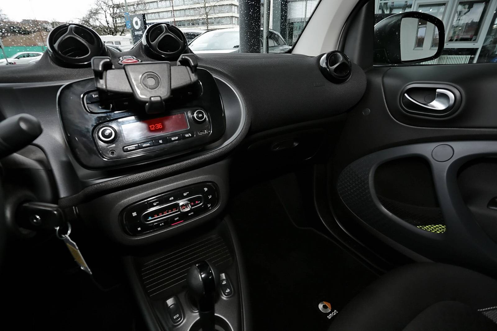Smart ForTwo EQ cabrio passion Sitzhz+22KW+Cool&Audio 