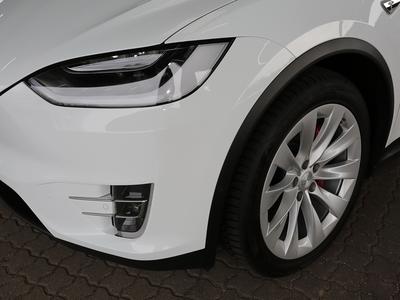 Tesla Model X Performance Dual+Navigation+Sitzheizung 