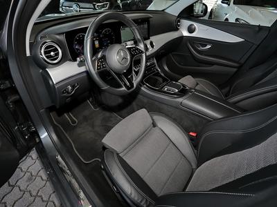 Mercedes-Benz E 300 de T AVANTGARDE AHK+Sitzhzg.+18+MBUX+360° 