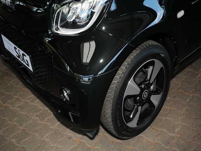 Smart ForTwo EQ passion Sidebags+Sitzheizung+Einparkhi 