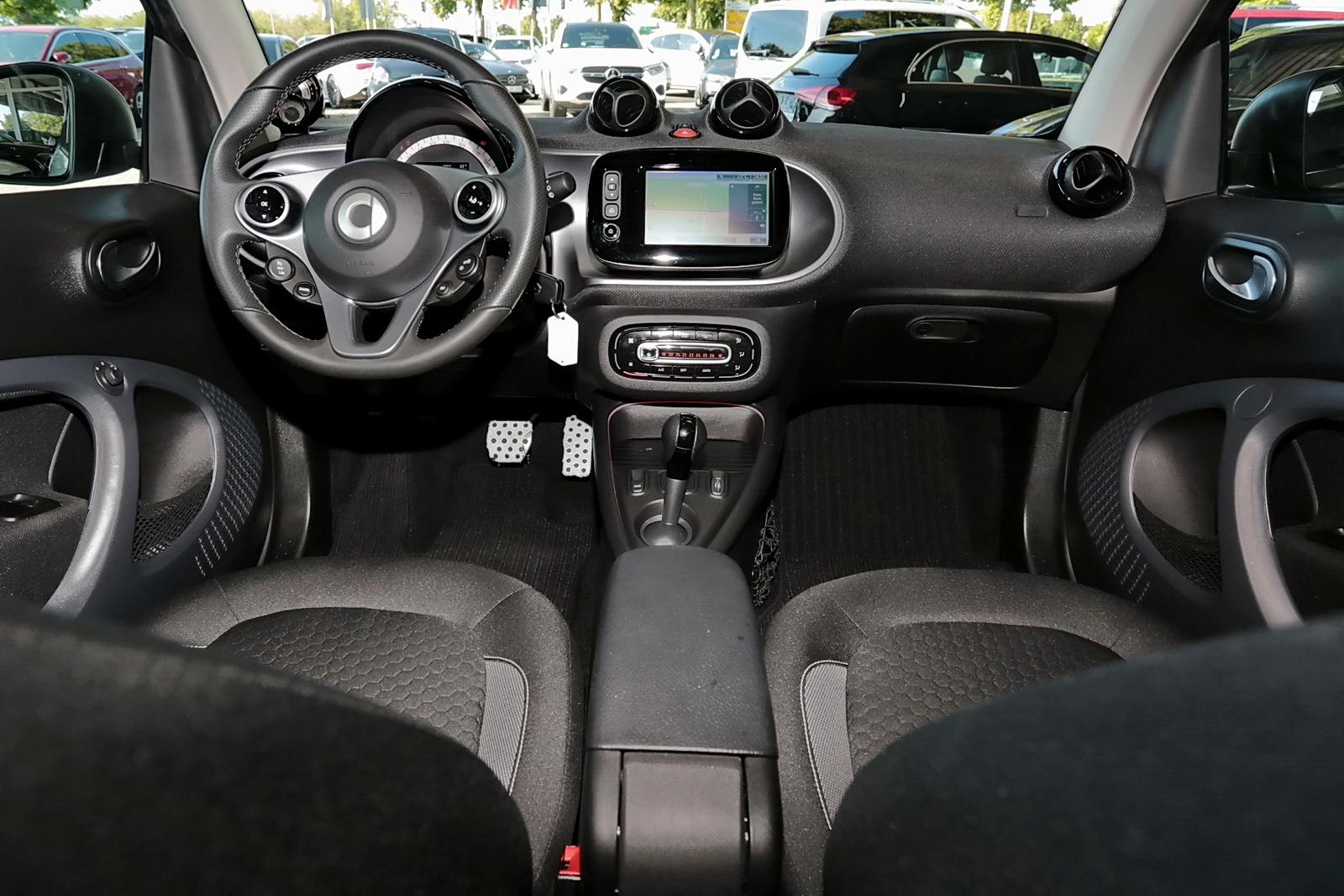 Smart ForTwo ED Coupe Smartph.+Sitzhzg.+Pano+16 