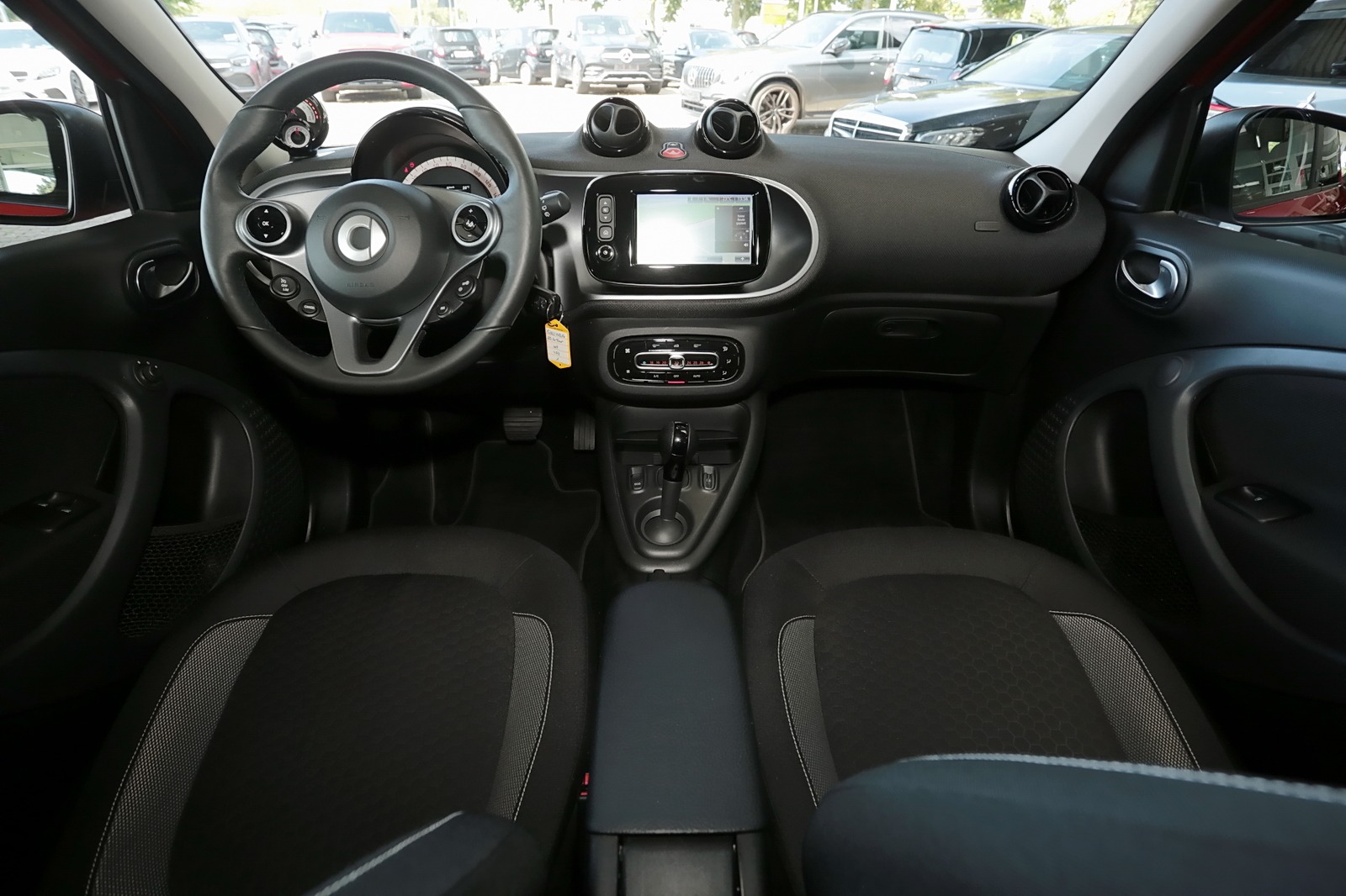 Smart ForFour EQ Smartph+15+Sitzhzg+Sidebags+LED 