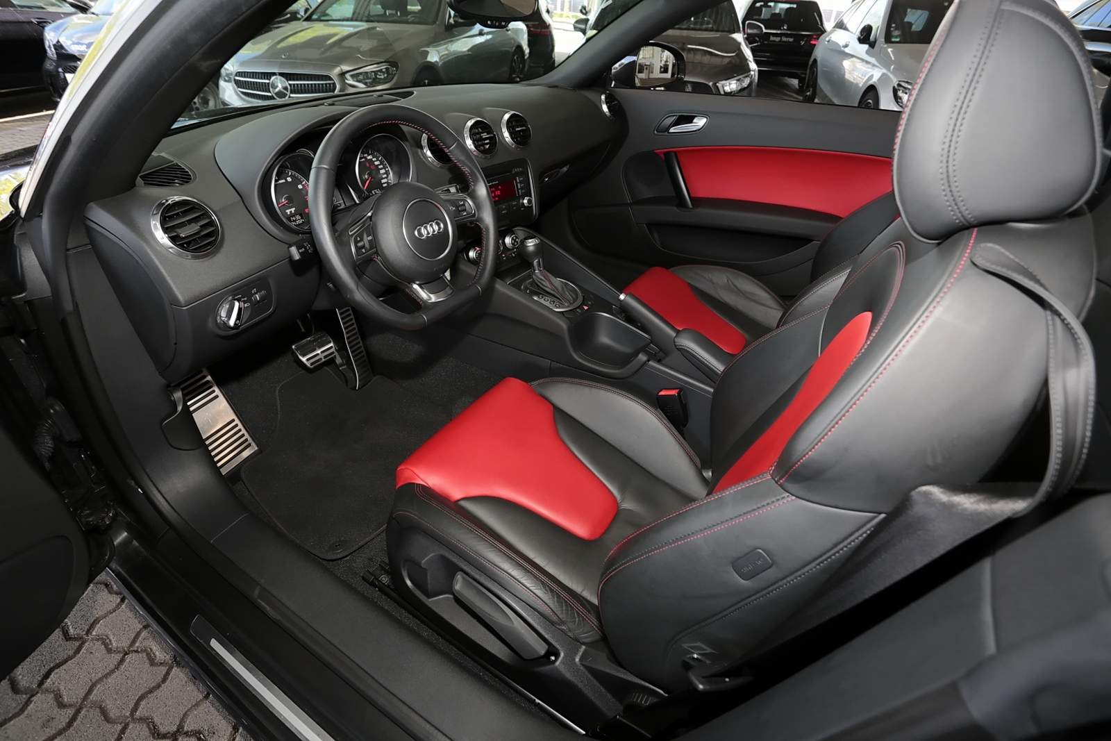 Audi TT Roadster S-Line+Exklusive Line+Klimaauto.uvm 