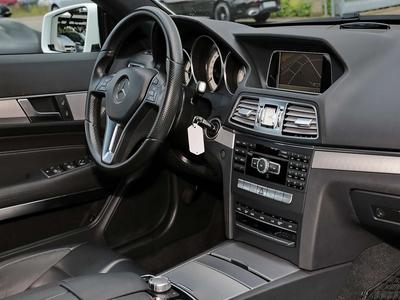 Mercedes-Benz E 200 Coupé Navi+LED+Sitzheizung+Parktronic+ 