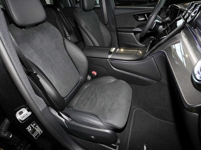 Mercedes-Benz GLC 300 d 4M AMG Standhz.+DIG-LED+Pano+AHK+Distr 