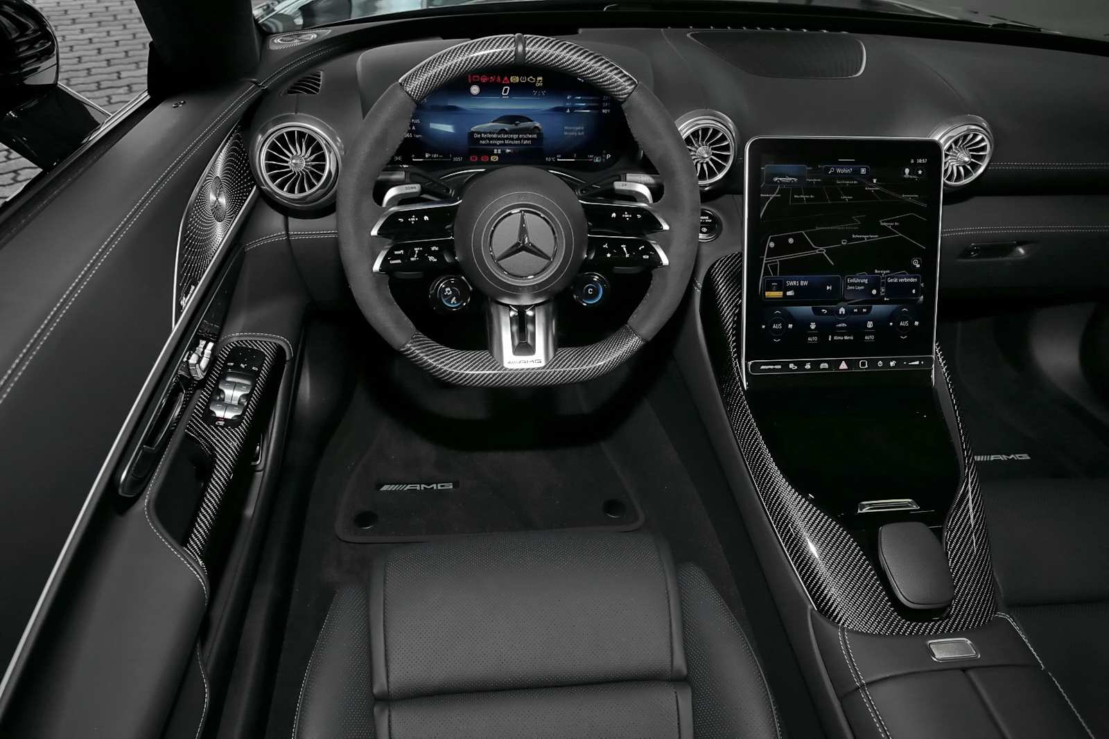 Mercedes-Benz SL 63 AMG 4M+ Night+MBUX+360°+DIG-LED+DAB+Distro 