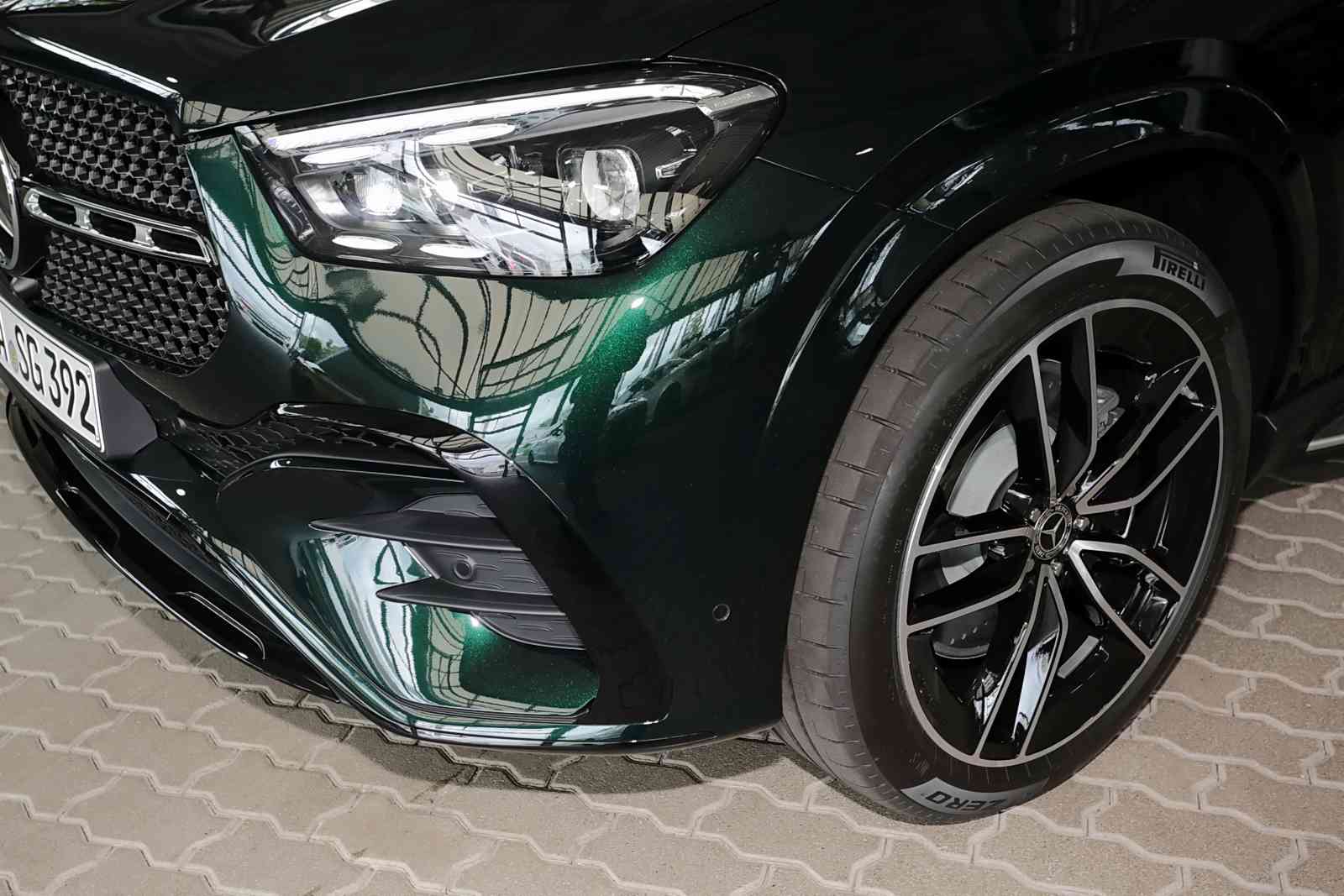 Mercedes-Benz GLE 450 d 4M AMG Night+MBUX+360°+M-LED+Pano+AHK 