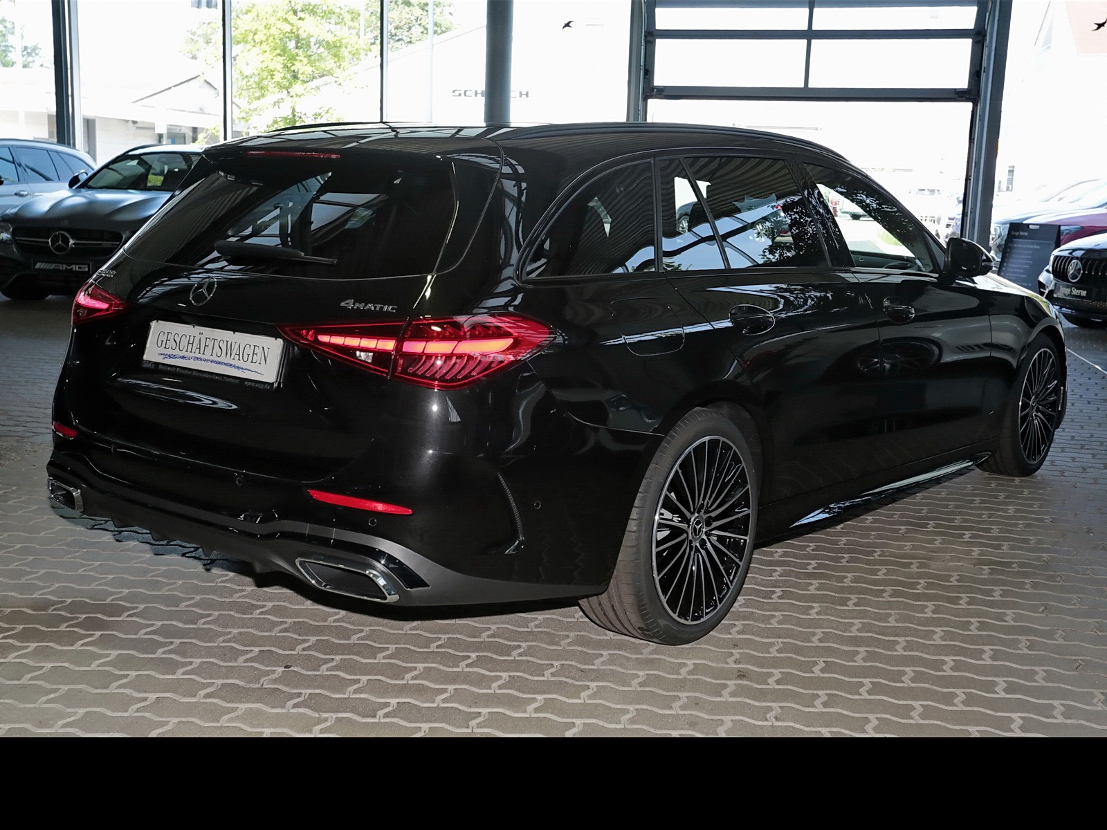 Mercedes-Benz C 300 4M T Ed.-AMG Night+LED+360°+MBUX+Pano+AHK 