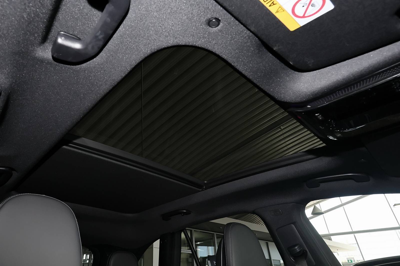 Mercedes-Benz GLC 300 d 4M AMG Standhz.+DIG-LED+Pano+AHK+Distr 