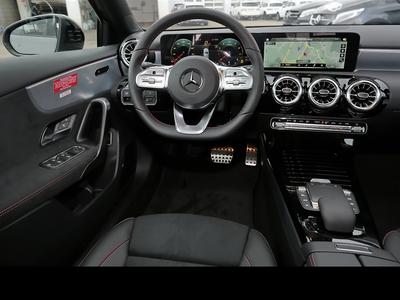 Mercedes-Benz A 200 AMG Night+MBUX+AHK+M-LED+RüKam+Pano+Distro 