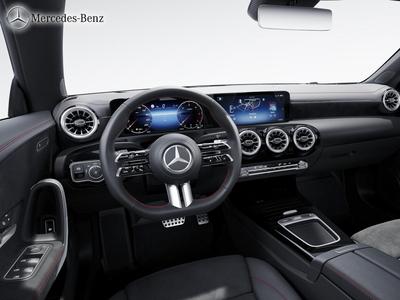 Mercedes-Benz CLA 200 d Coupé AMG Night+MBUX+M-LED+360°+Pano 