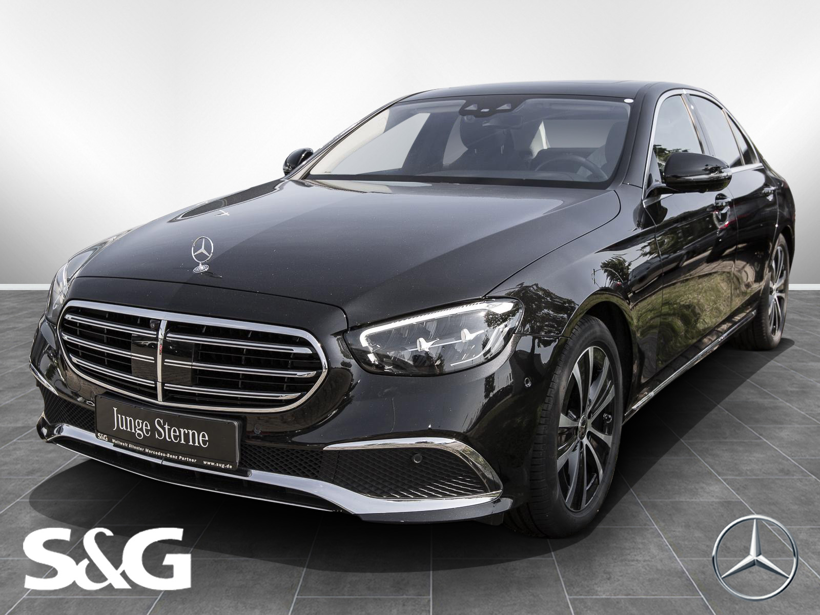 Mercedes-Benz E 220 d 4M Limousine Smartph+360°+18+LED+Sitzhz 