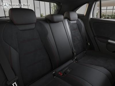 Mercedes-Benz GLA 200 AMG MBUX+360°+LED+Totwink+Distro+Smartph 