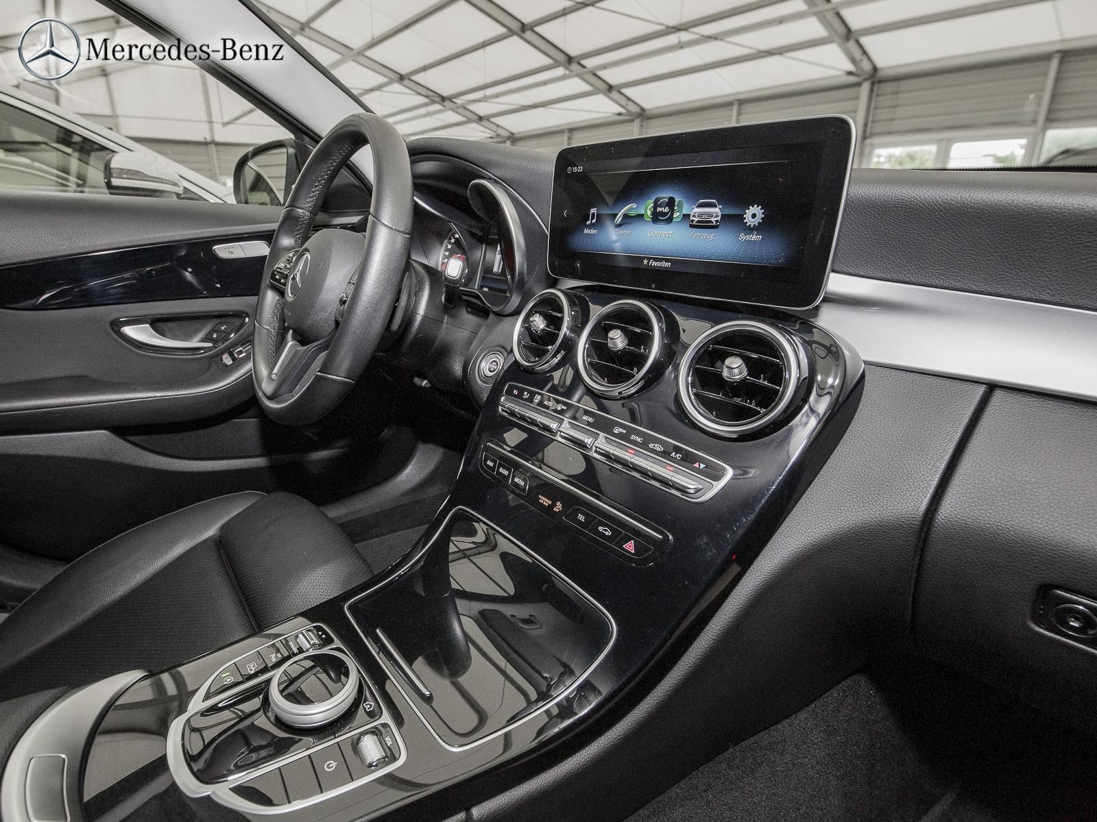 Mercedes-Benz C 220 d T Distr+Totwink+LED+Sitzhzg.+Smartph. 