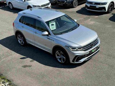 VW Tiguan 2.0 TDI DSG R LINE 4Mo. AHK MATRIXLED KAM 