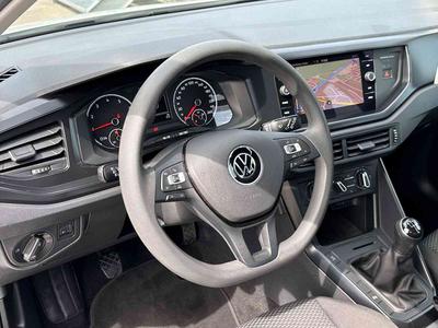 VW Polo VI 1.0 TSI NAVI PDC KLIMA SHZ DAB 