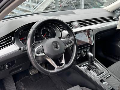 VW Passat Lim. 1.5 TSI Business NAVI LED KAMERA ACC 