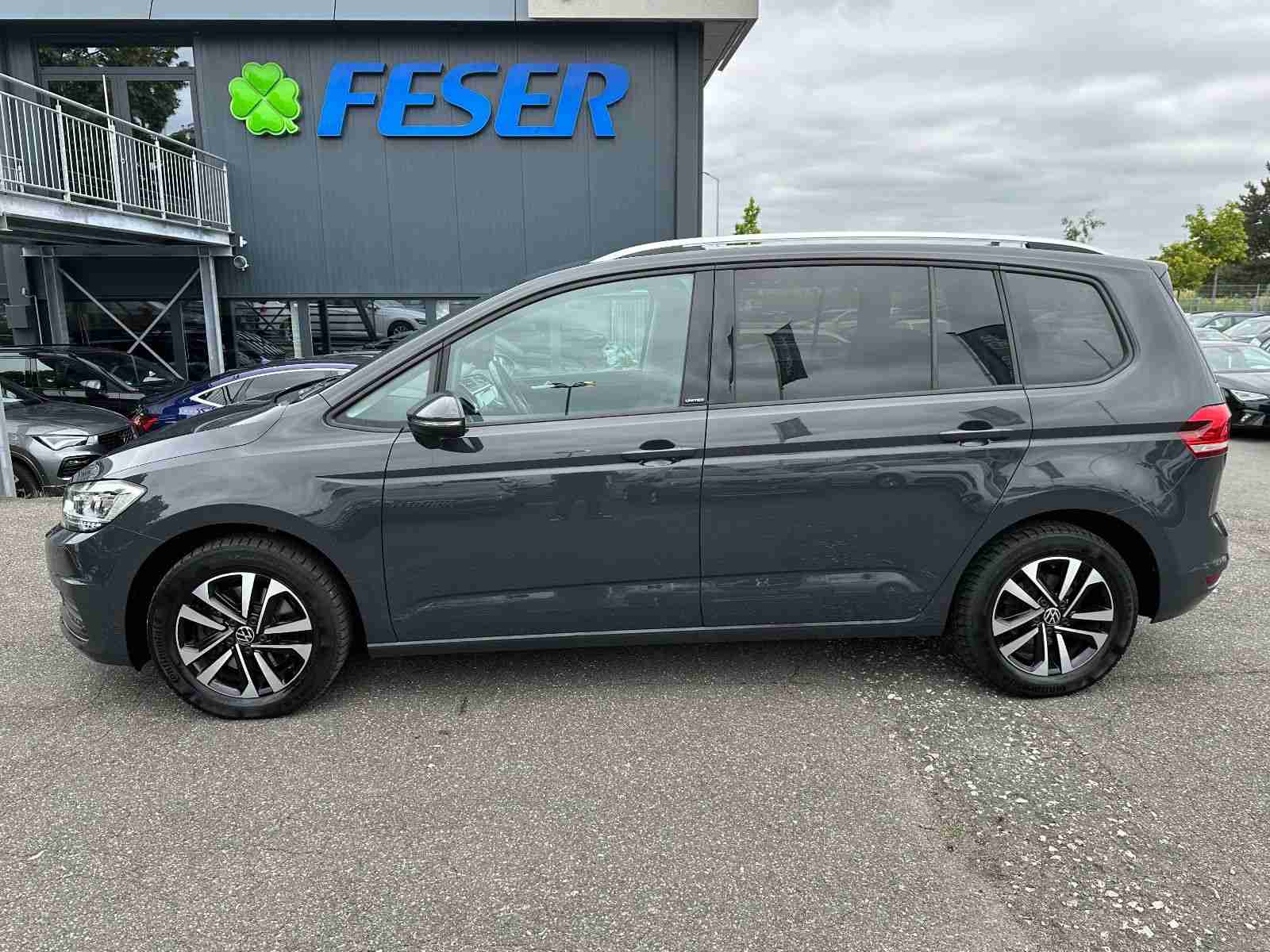 VW Touran 1.5 TSI DSG UNITED AHK LED KAMERA 