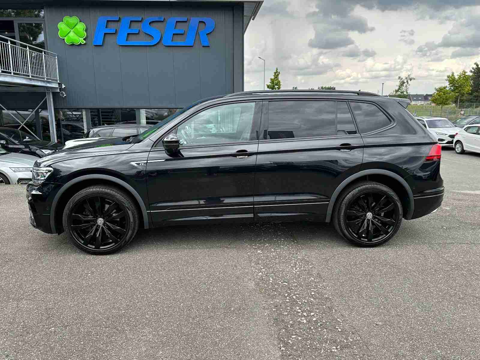 VW Tiguan Allspace 4Motion 2.0 TDI R Line AHK LED 