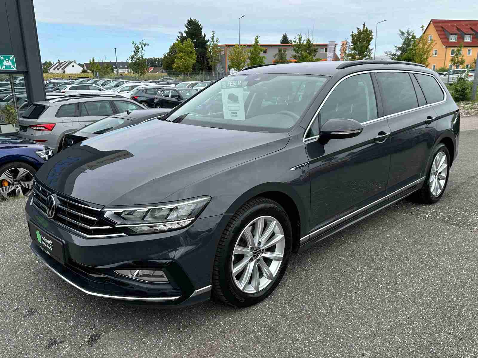 VW Passat Variant Business 2.0 TDI R line KAMERA 