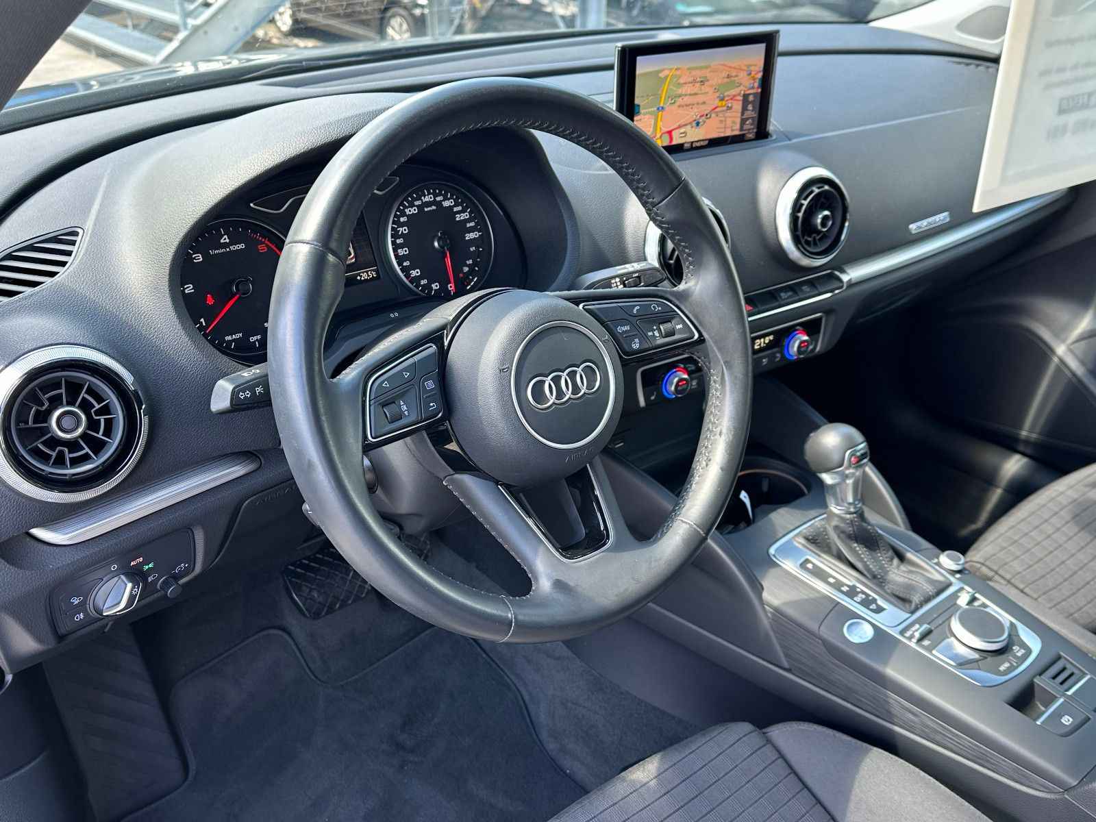Audi A3 Sportback 2.0 TDI qu. SPORT ACC LED NAVI KAM 