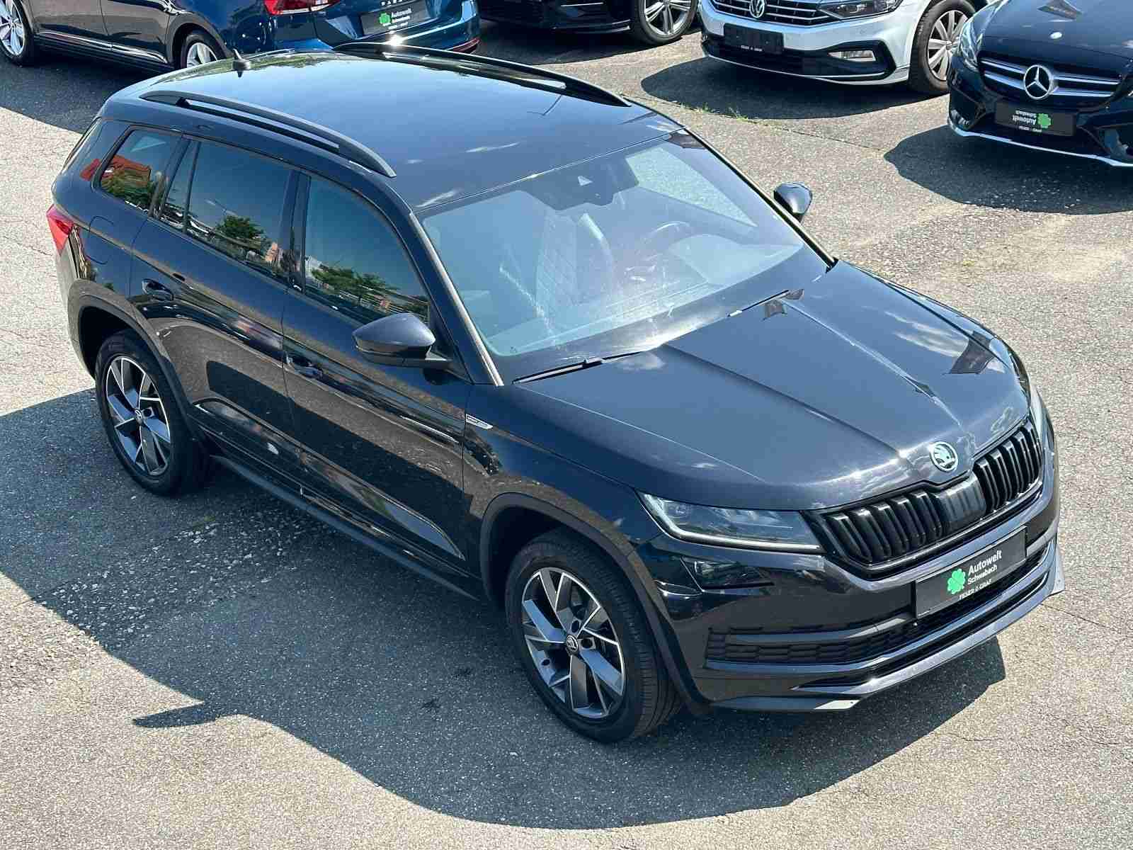 Skoda Kodiaq Sportline 4x4 2.0 TSI AHK ACC KAMERA 