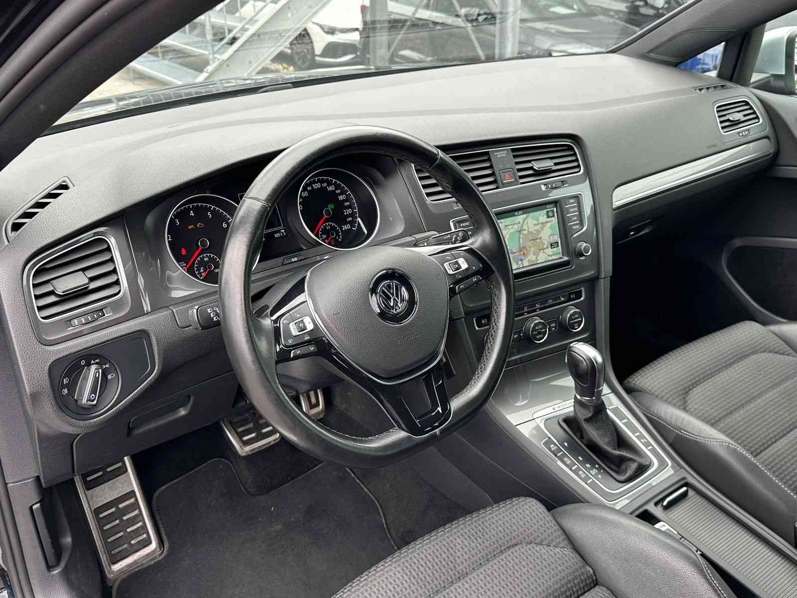 VW Golf VII Alltrack 1.8 TSI 4M. NAVI XENON KAMERA 