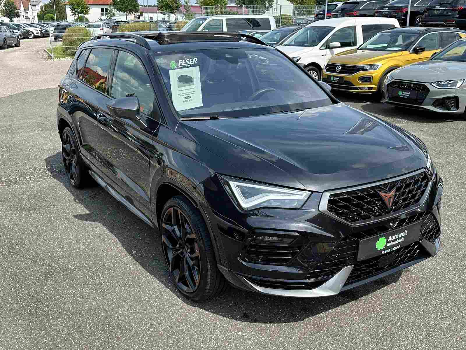 Cupra Ateca Cupra VZ NAVI LED PANO AKRAPOVIC AHK 360° 