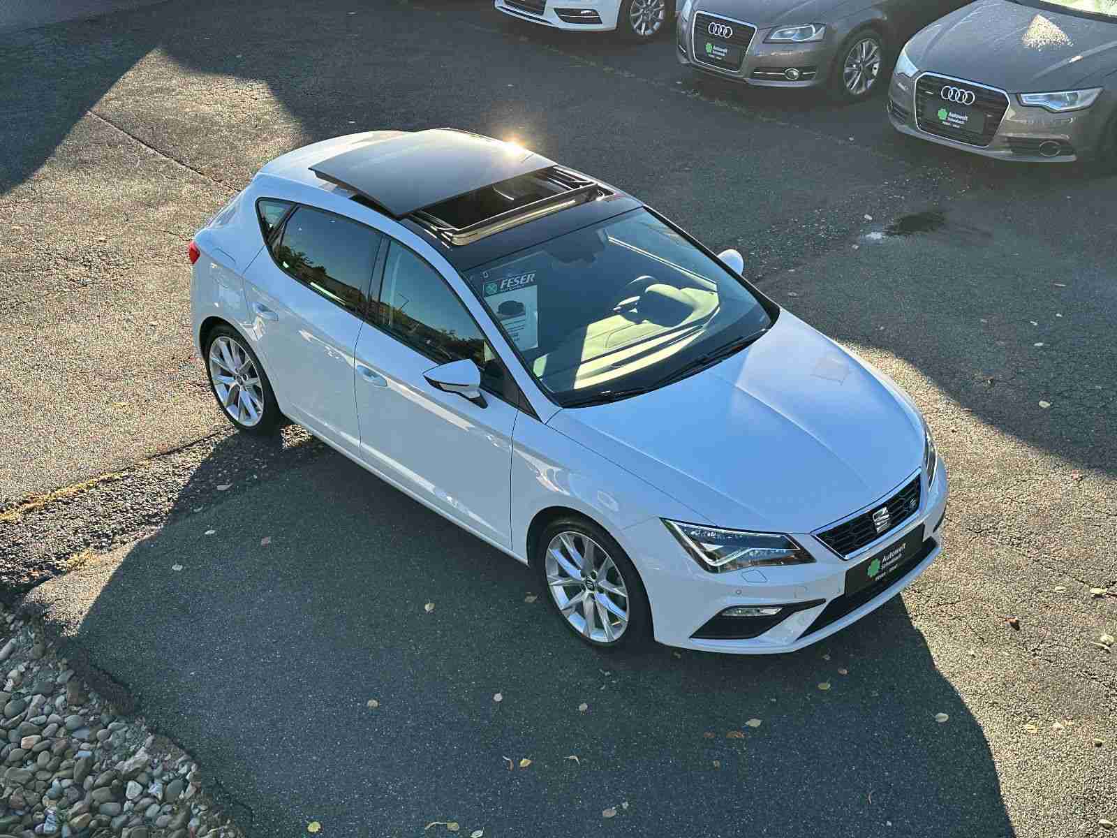 Seat Leon 1.4 TSI DSG FR NAVI LED PANO VIRTUAL PDC 