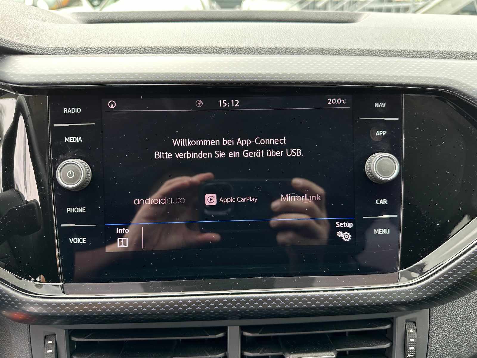 VW T-Cross 1.0 TSI United R-Line NAVI CarPlay ACC 