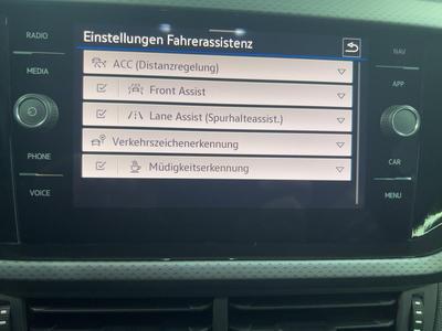 VW T-Cross TSI ACTIVE NAVI+ACC+DIGI+APP+SHZ+PDC+ALU 